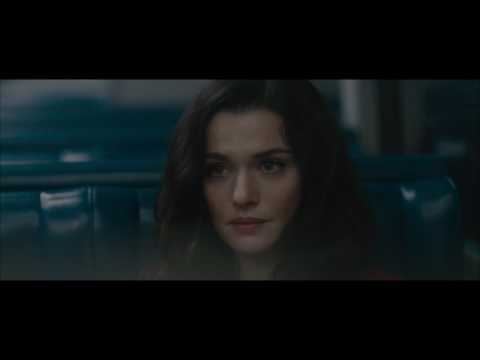 Бегущая от реальности - Trailer