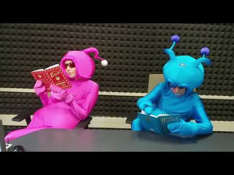 #StamAcasa | Itsy si Bitsy sunt la ora de lectura! Tie ce iti place sa citesti?