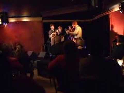 Foggy Hogtown Boys - "The Stomp of Approval"