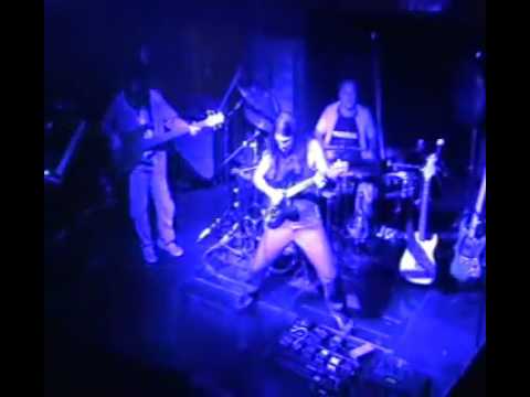 Atmosfer Mustafa Dönmez slap guitar solo