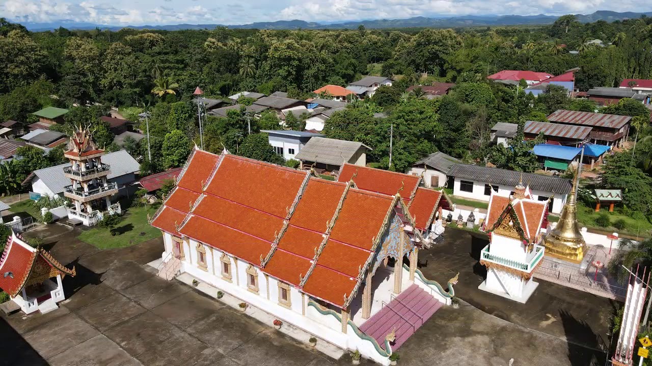 Wat Muang Mai