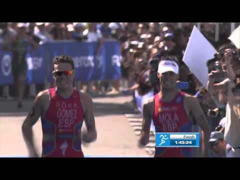 Gomez vs Mola Sprint Finish - Yokohama WTS 2014