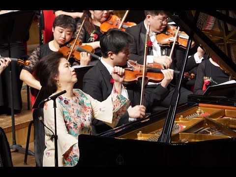 2022HARBIN NEW YEAR'S Concert - New World Piano Concerto played by Claudia Yang