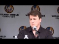 Nathan Fillion sings for young fan - Wizard World Comic Con St. Louis