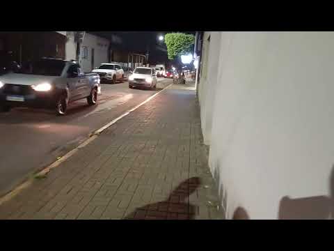 Passear Na Rua No Pista Do Chapada Dos Guimaraes Mato Grosso 