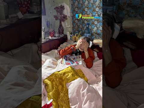 Bunica Lizica a fost uitată de toți ai ei. Se uită lung la o ușă care nu se deschide