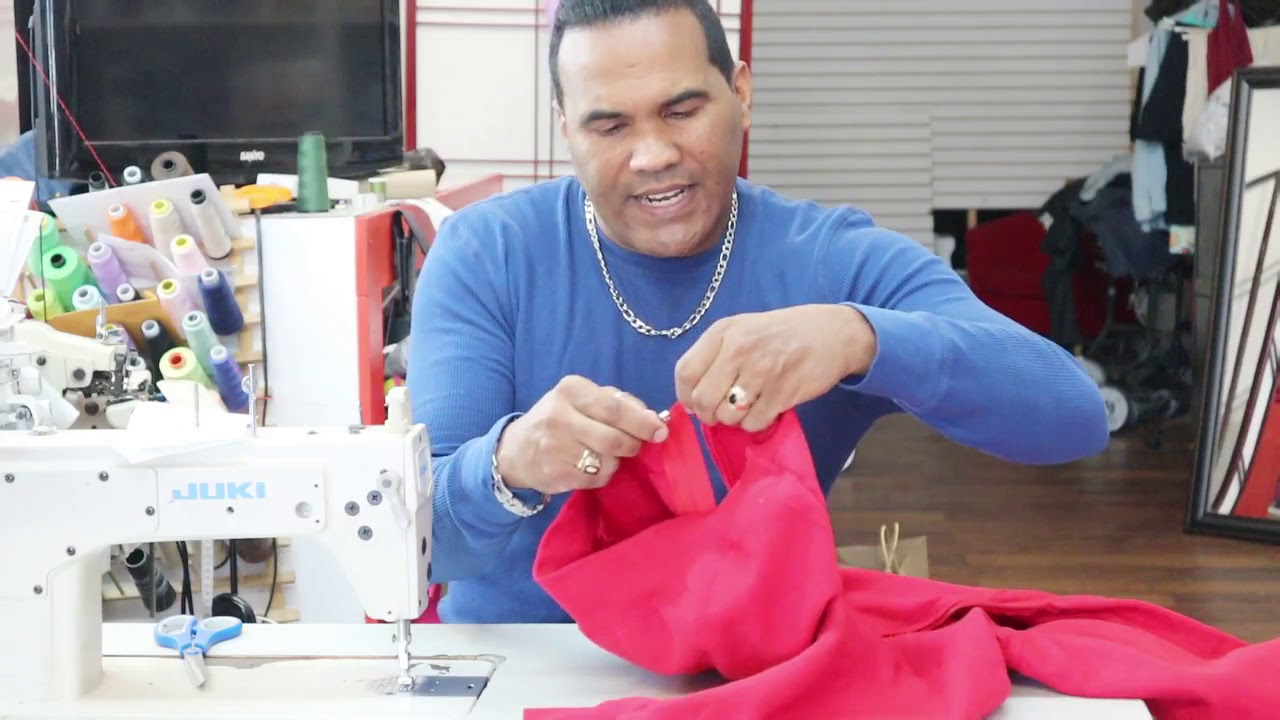 PONER CREMALLERA O CIERRE A UN ABRIGO, CHAQUETA, CHAMARRA