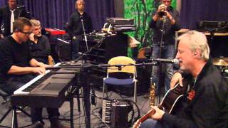 Rowwen Heze - November, live yn Noardewyn - Omrop Fryslân