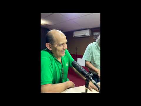 Vicente Gutiérrez en el programa de Los Cumpas en Radio Santa Cruz