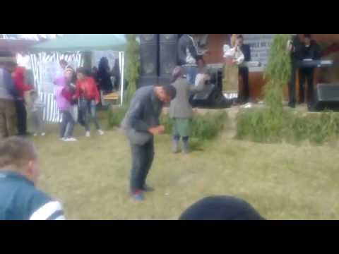 O demostratie de  talent {romani are talent}