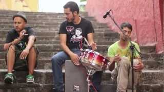 Bocafloja & Sonex (2011) Rap / Son jarocho jammin en Xalapa.