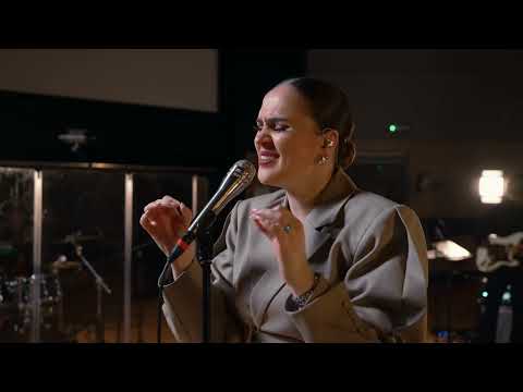 Simianemusic - Yesu Azali Awa «Live recording in Dubai» - By Koinonia Production