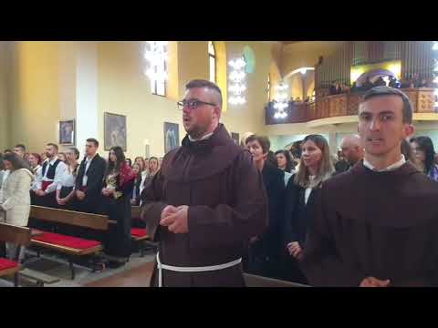 Polaganje svečanih, doživotnih zavjeta četvorice franjevaca u Busovači...