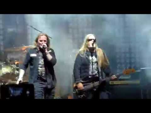 Kabát - Frau Vogelrauch - Kunětická hora 23.7.2016 ( České hrady)