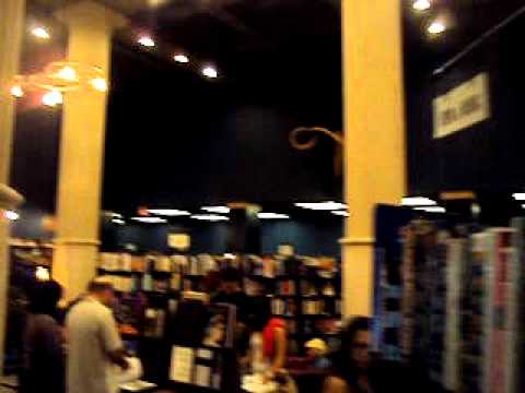 Dj Carlos Nino @ Last Book Store / Records L.A  during Artwalk