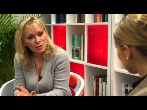 Zoom   Claire Séverac  « Chemtrails », la guerre secrète   03 11 2015