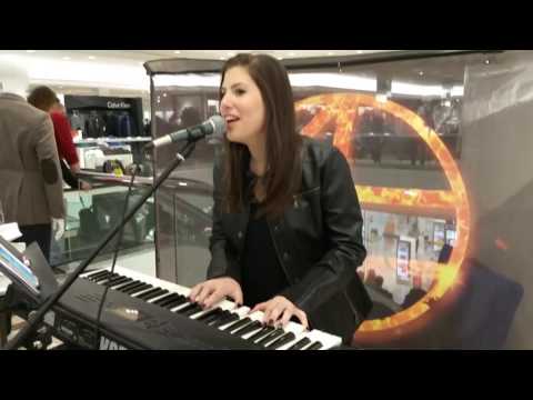 Aly Frank singing Alicia Keys