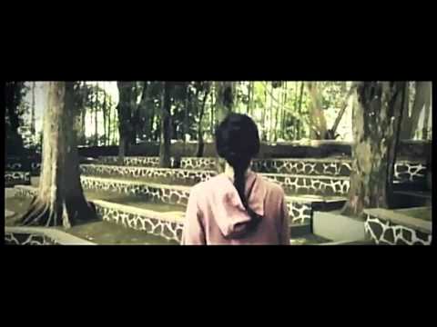 Videoclip de Pigeons and Crumbs — Natalie Imbruglia