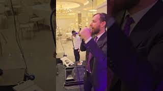 'לעורר ליבי' אבי דויטש & אברומי וינברג :) (אברהם דויטש) - התמונה מוצגת ישירות מתוך אתר האינטרנט יוטיוב. זכויות היוצרים בתמונה שייכות ליוצרה. קישור קרדיט למקור התוכן נמצא בתוך דף הסרטון