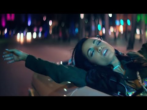 Me Siento Bien - Sharlene, Fuego (Lyric Official Video) Letra