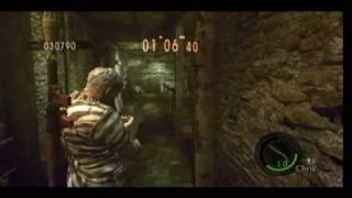 preview picture of video 'Resident Evil 5, Mercenaries, Prison, Chris (safari)'