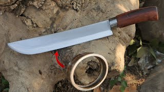 Knife Making | How to forge a sharp HUNTING KNIFE from a RUSTY BEARING