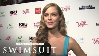 Behind the Scenes: Club SI Red Carpet