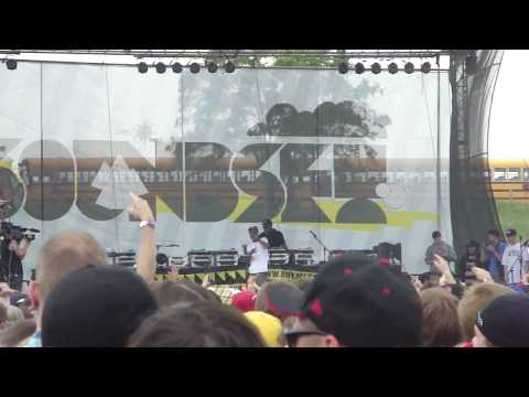 Wiz Khalfia Live at Soundset 2010