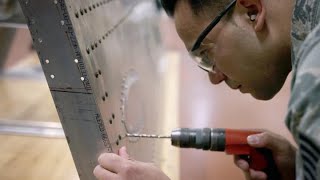 U.S. Air Force: TSgt Richard Bazen, Aircraft Structural Maintenance
