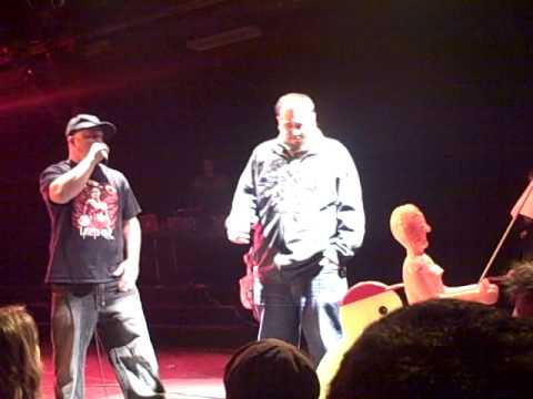 Madness vs Junta One