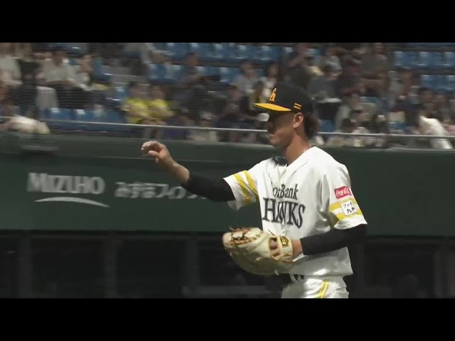 【ファーム】一塁線を抜かせない!! ホークス・三森大貴 ダイビングキャッチで追加点を阻止!!  2024年9月21日 福岡ソフトバンクホークス 対 くふうハヤテベンチャーズ静岡