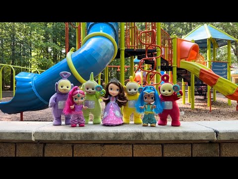 Teletubbies playing with the princesses