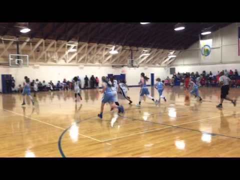 Hanna Malik hits pull up 3 "Steph Curry Style"