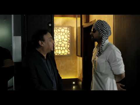 Peg peg karde ne bottle main chadi Tu ki sanu chaddna ni assi chaddi yaari Oh raat peeke daru naare