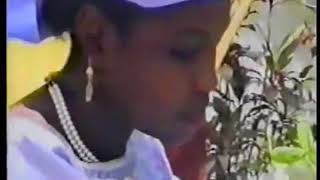 Kara da Kiyashi   Sharen Hawaye na Hausa Song