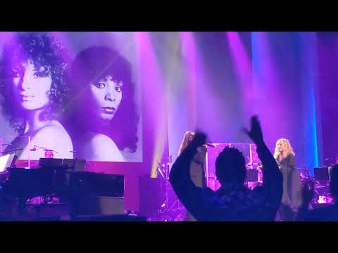 Barbra Streisand and Ariana Grande  - No More Tears (Enough is Enough) Live in Chicago