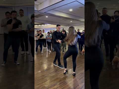 Intermediate Bachata Class Demo - Demetrio & Nicole - Bachata Dance Academy #bachata #bachatadance