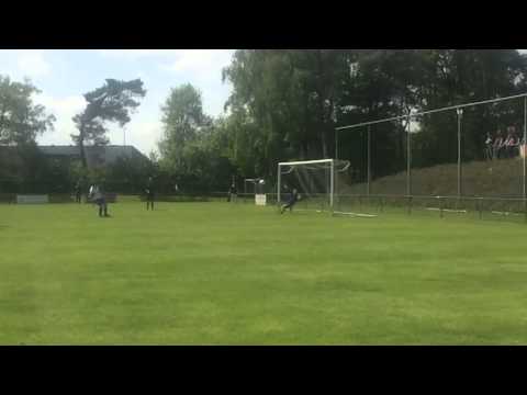 Montagnards 2 - Bruheze 2 (10-05-2015)