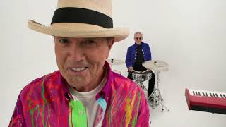 Sawyer Brown - Under This Ole Hat (Official Music Video)
