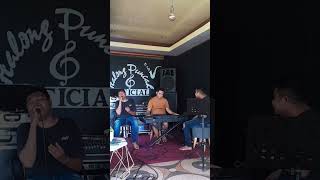 Download lagu Tanya - Yochen Amos || Rio Doulos. #ambon#amboncityofmusic#doulos#yochenamos#rioruhulessin mp3 Download lagu Tanya - Yochen Amos || Rio Doulos. #ambon#amboncityofmusic#doulos#yochenamos#rioruhulessin mp3