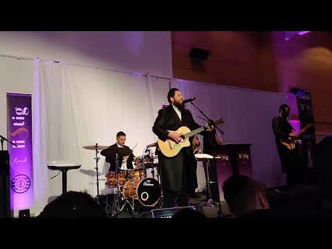 Joey Newcomb - Mi Ke'amcha Yisrael - live