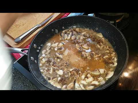 ROGNONS DE VEAU A LA MOUTARDE  A L ' ANCIENNE