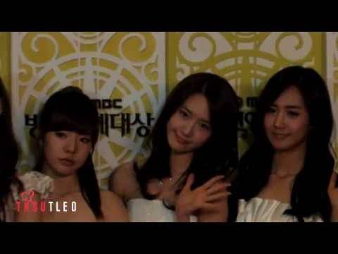[Fancam] 091229 SNSD - Photo zone@ 2009 Entertainment Awards