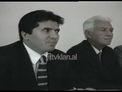 Lajme Arkiva - Republikanet, konference per shtyp (24 tetor 1998)