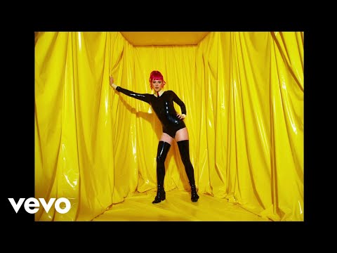 GIRLI - Deal With It