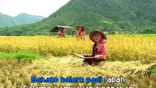 Download lagu Tungga Babeleang - Trio Limpapeh mp3