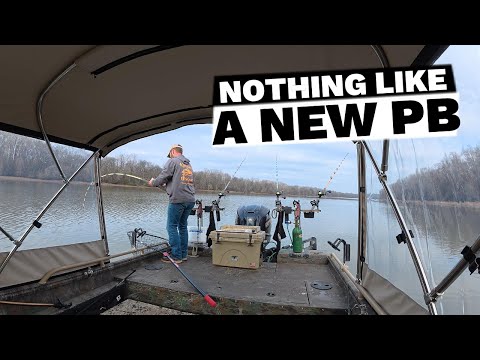 Working Ledges To Find Fish (Very Awesome Catch)