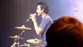 Train - I Got You (live @ Enmore) 2010 HD