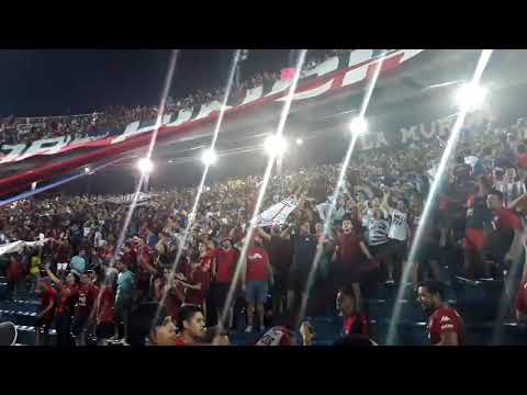 "Sin duda La Mejor Hinchada d3 PARAGUAYðŸ”´ðŸ”µðŸ”´ðŸ”µ" Barra: La Plaza y Comando • Club: Cerro Porteño