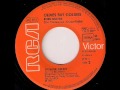 Boss Guitar-Duane Eddy & Rebelettes-1963-RCA Victor 47 8131.wmv